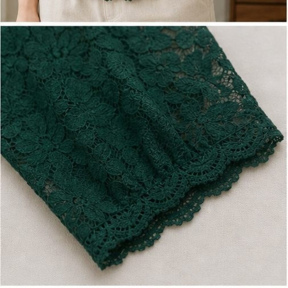 Emerald Ruffle Blouse - Picture 5 of 6